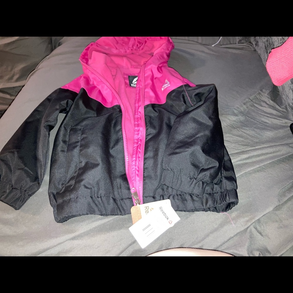 NWT Reebok windbreaker - Picture 2 of 3